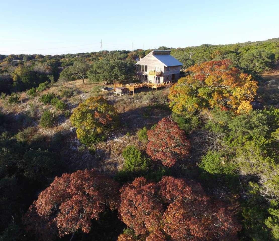 Rockin' B Ranch Bluff House Hotell Pipe Creek Exteriör bild
